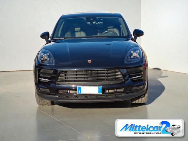 PORSCHE Macan 2.0