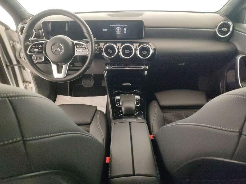 Mercedes-Benz Classe A A 200 d Sport auto