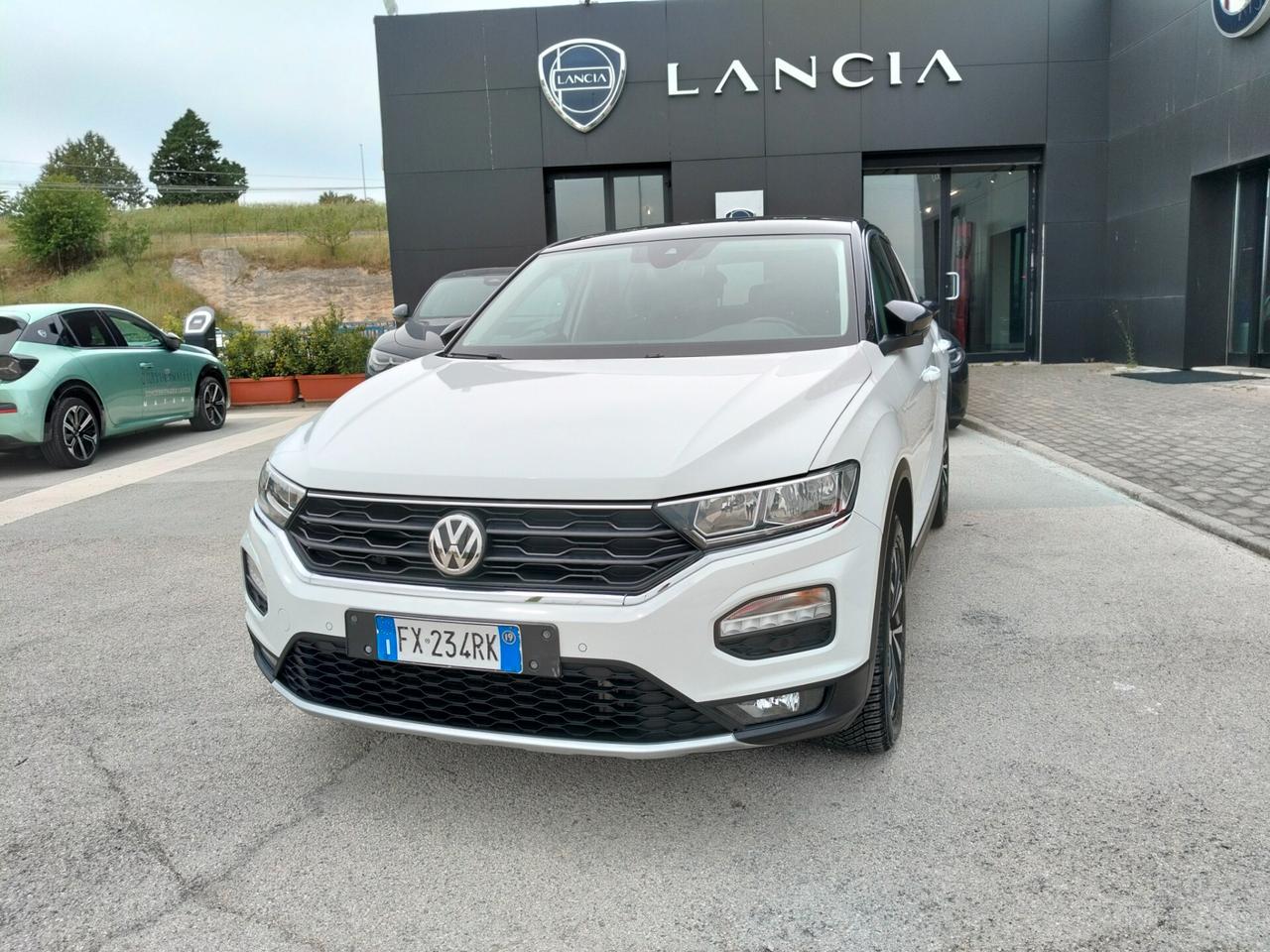Volkswagen T-Roc 1.6 TDI SCR Business BlueMotion Technology