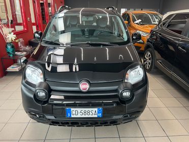 Fiat Panda 1.0 FireFly S&S Hybrid City Cross TRUSSARDI