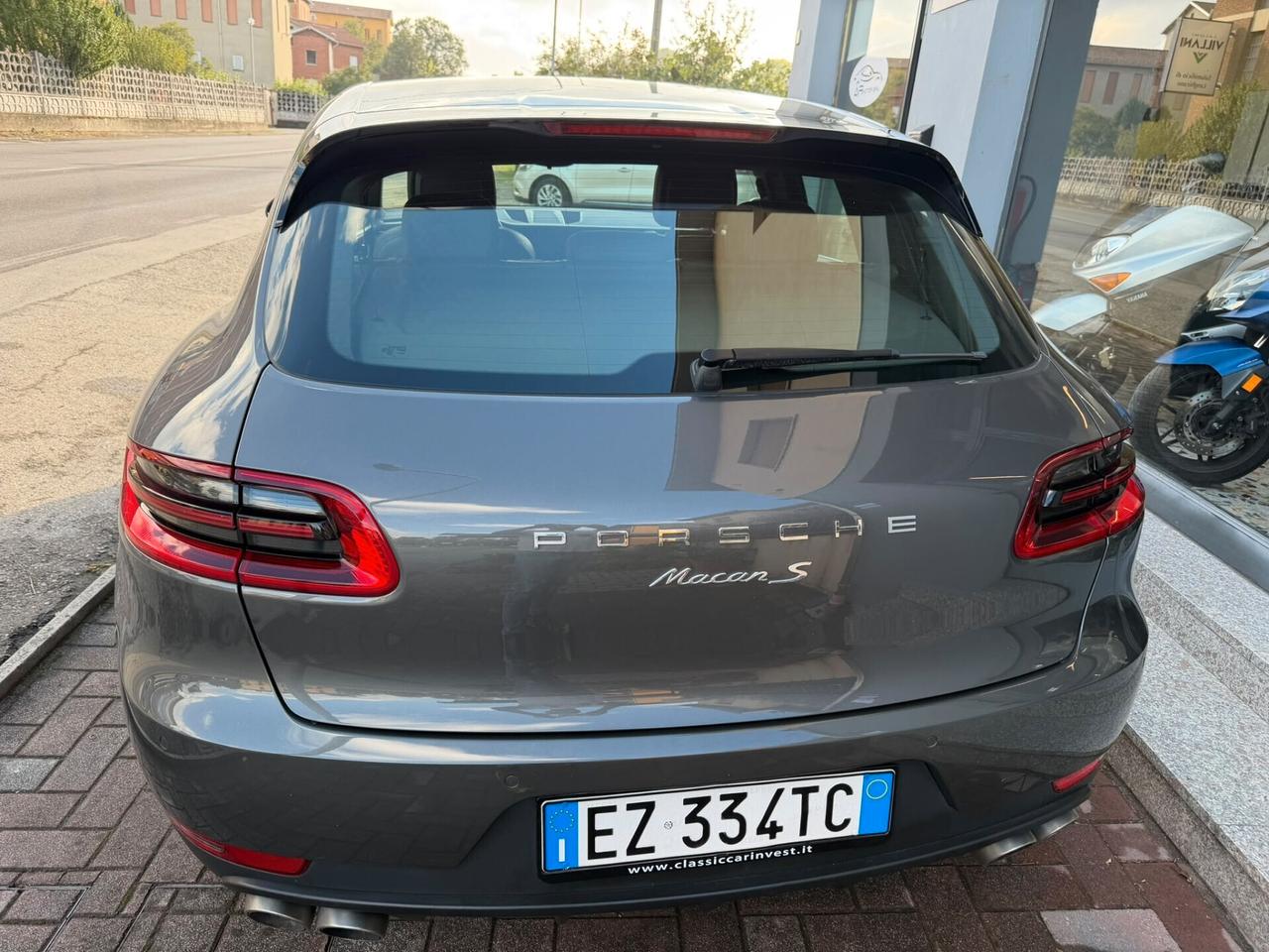 Porsche Macan 3.0 Diesel S / Book Service
