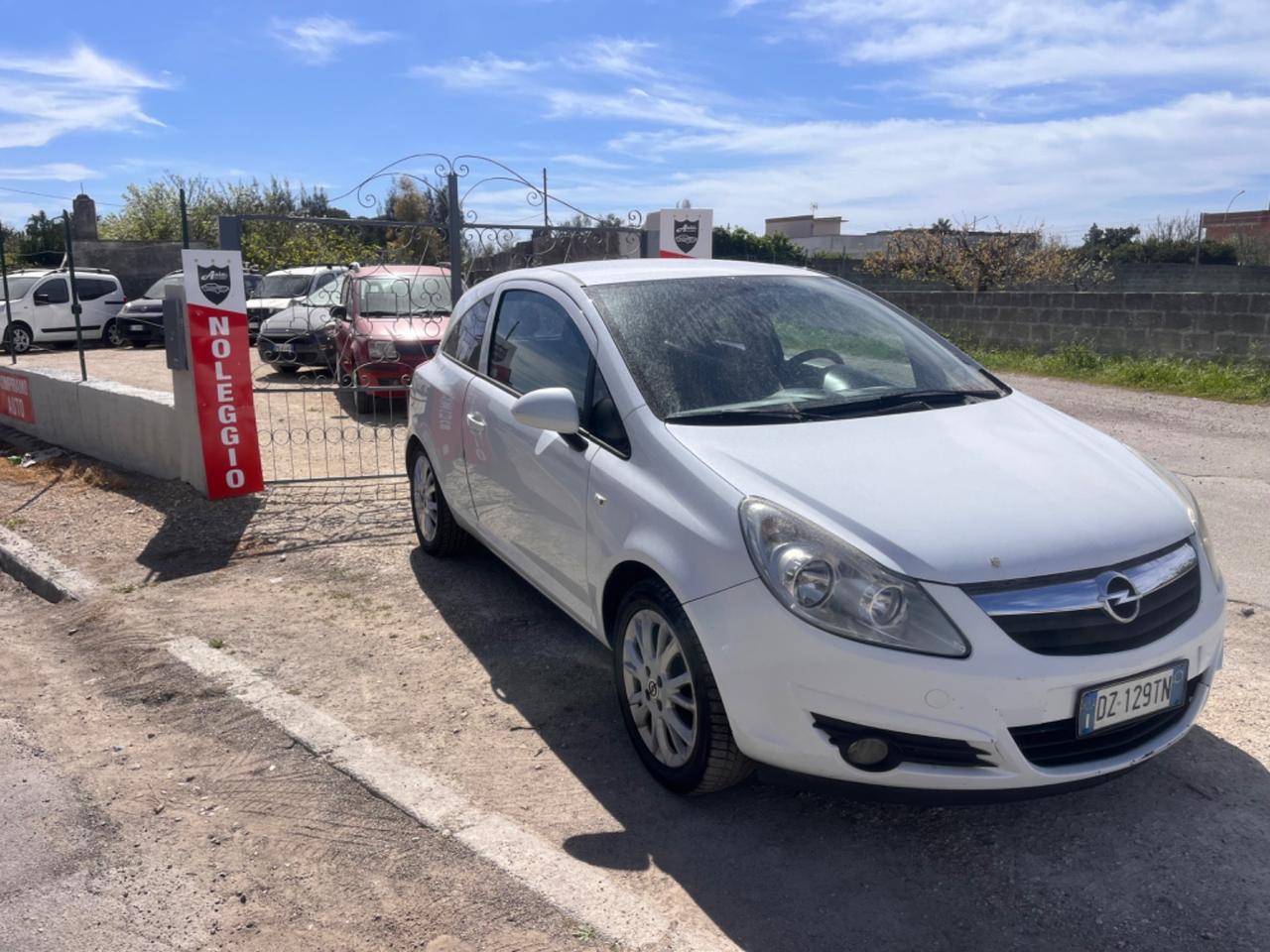 Opel Corsa 1.2 80CV 5 porte GPL-TECH Club