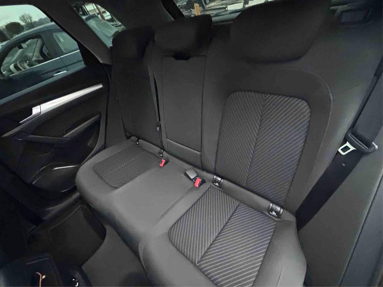 Audi Q5 2.0 TDI 190 CV quattro S tronic Business Sport