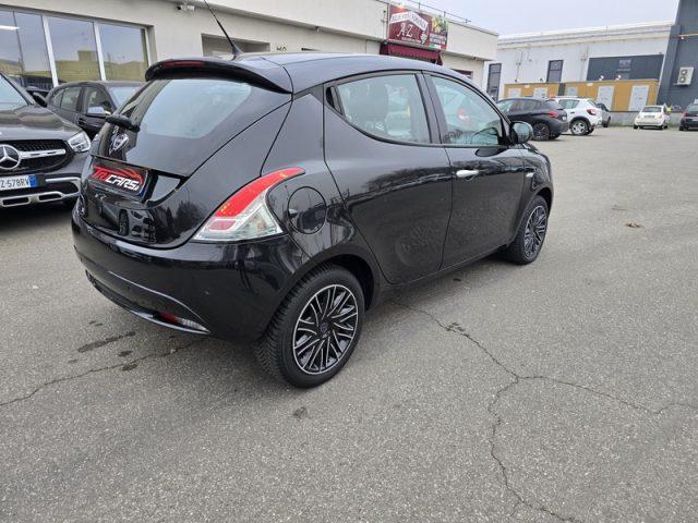 LANCIA Ypsilon 1.2 69 CV 5 porte NEOPATENTATI PERMUTE