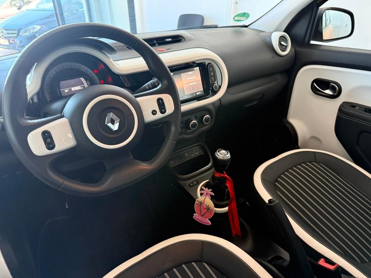 Renault Twingo 1.0 SCE 73 CV Duel