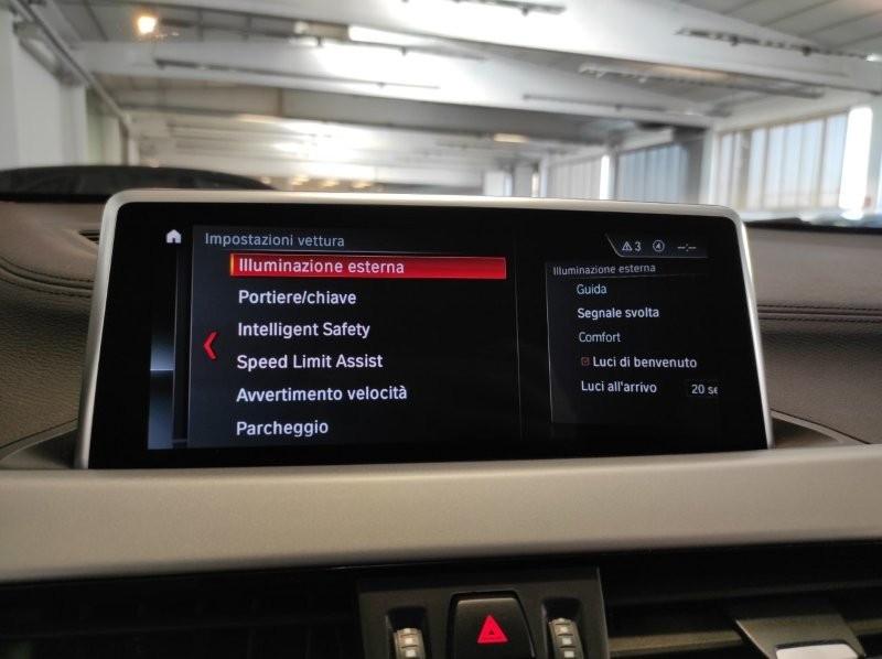 BMW X2 (F39) - X2 sDrive16d Business-X