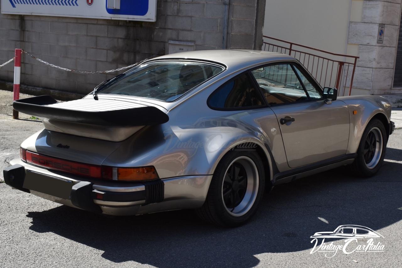 Porsche 930 Turbo