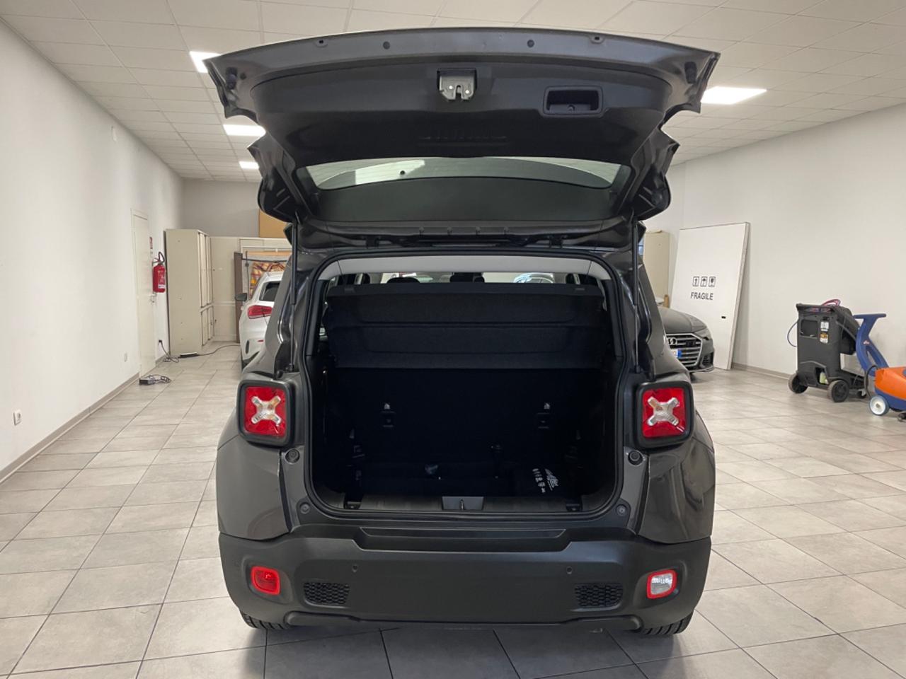 Jeep Renegade 1.3 T4 DDCT Longitude