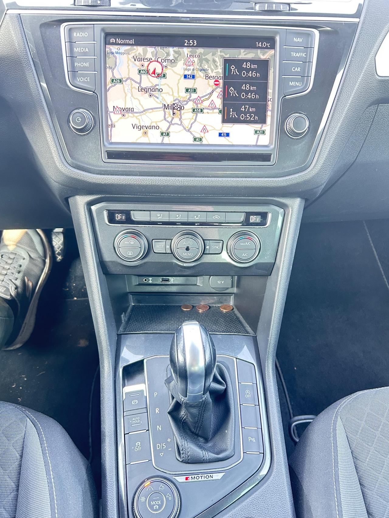 Volkswagen Tiguan 2.0 TDI SCR DSG 4MOTION Business BMT