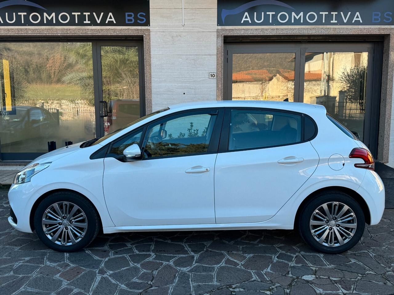 Peugeot 208 PureTech 82 5p. GPL Active