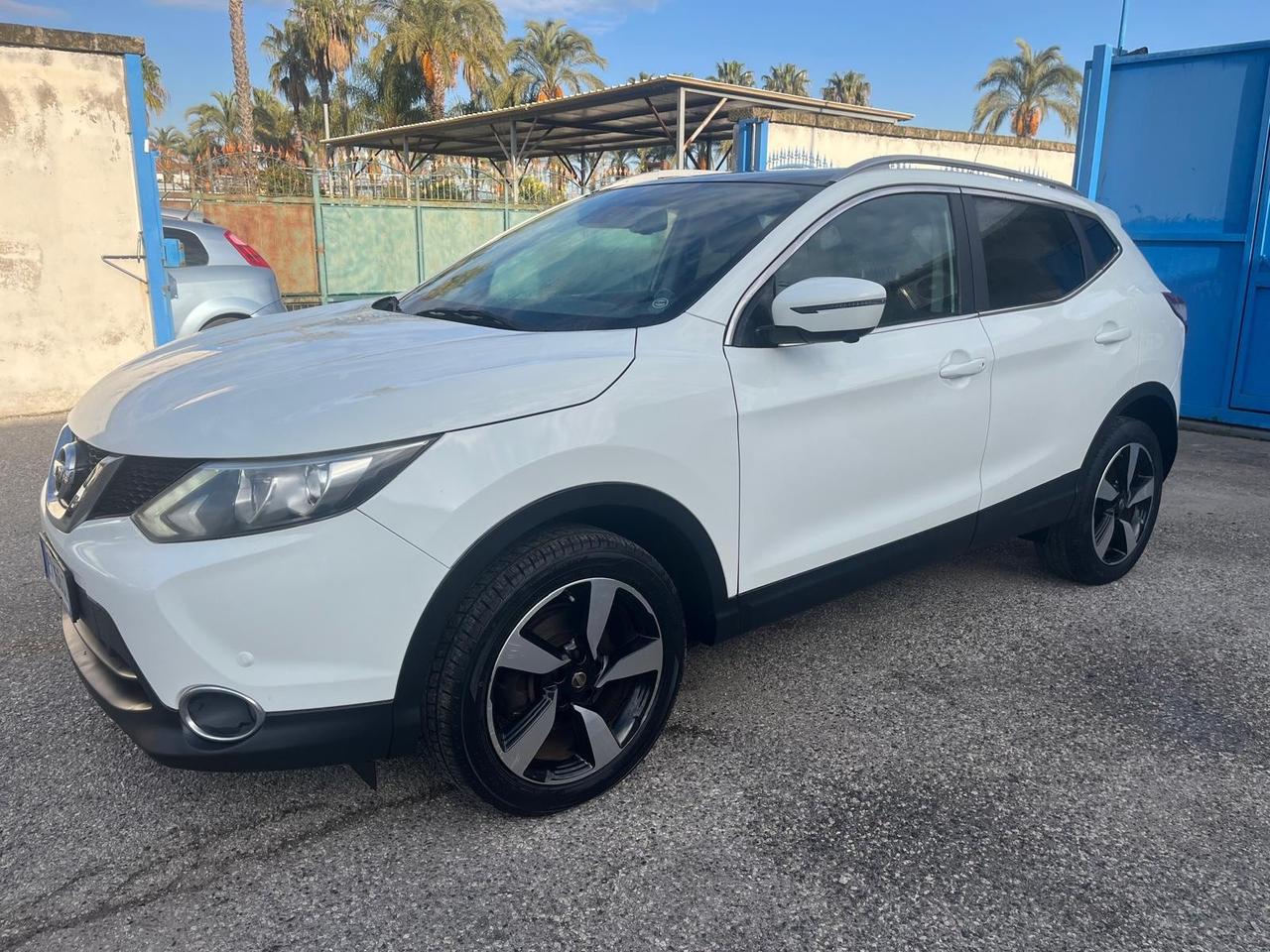 Nissan qashqai n-tec-1.6 dci-full -2015