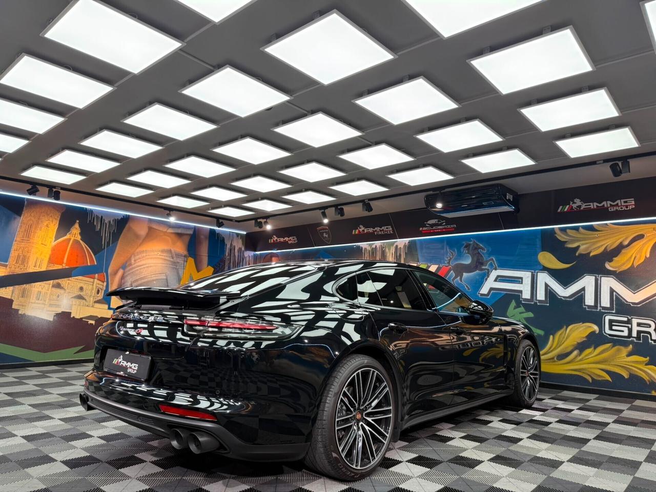Porsche Panamera 3.0 4 (298)