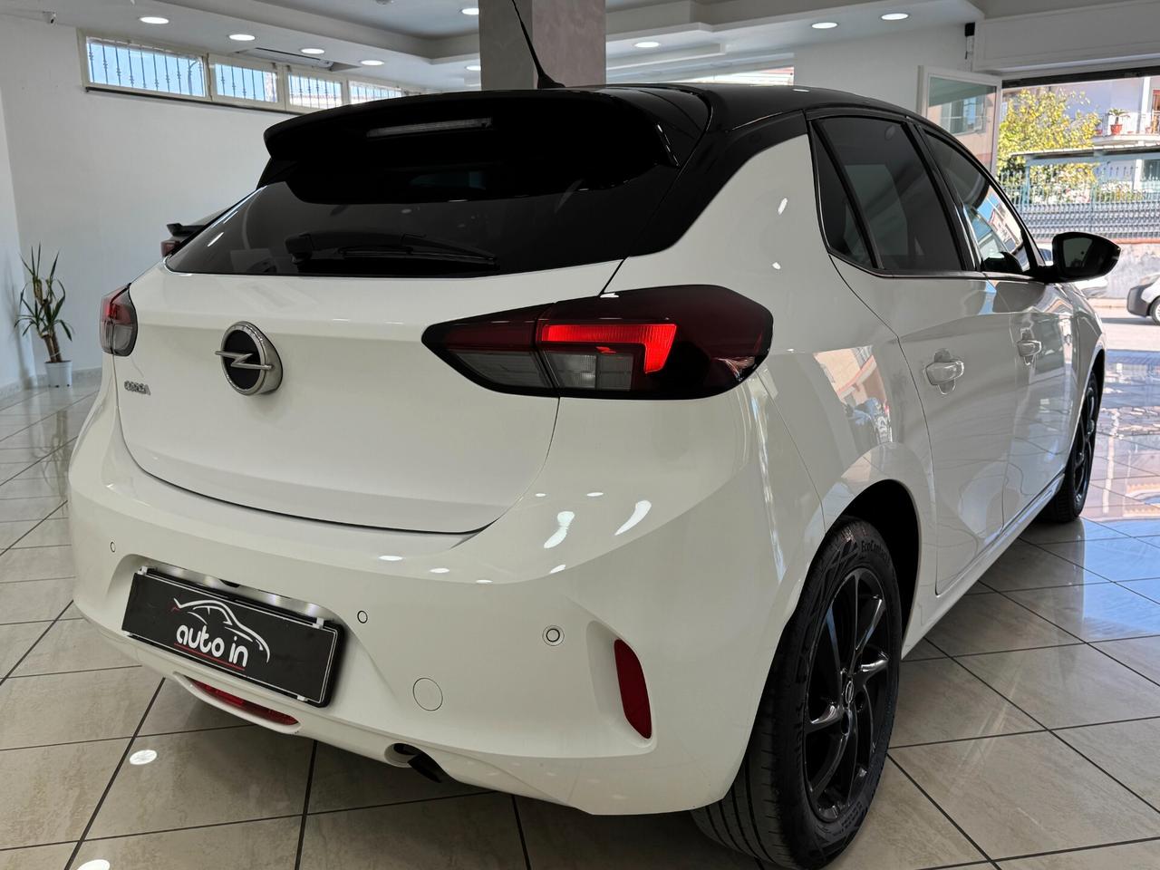 Opel Corsa 1.2 Blitz Edition