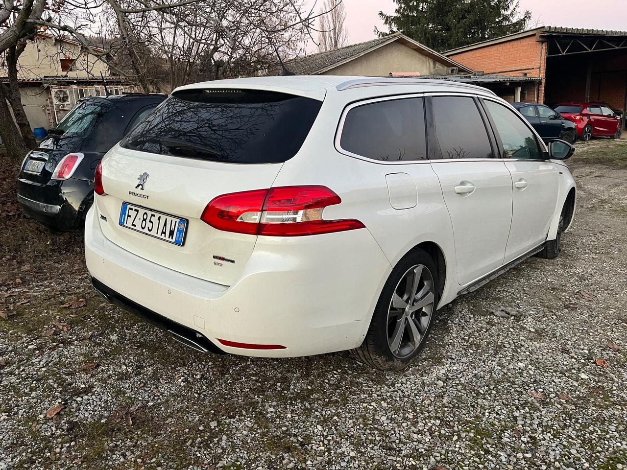 Peugeot 308 1.5 DIESEL GT Line 2020 INCIDENTATA
