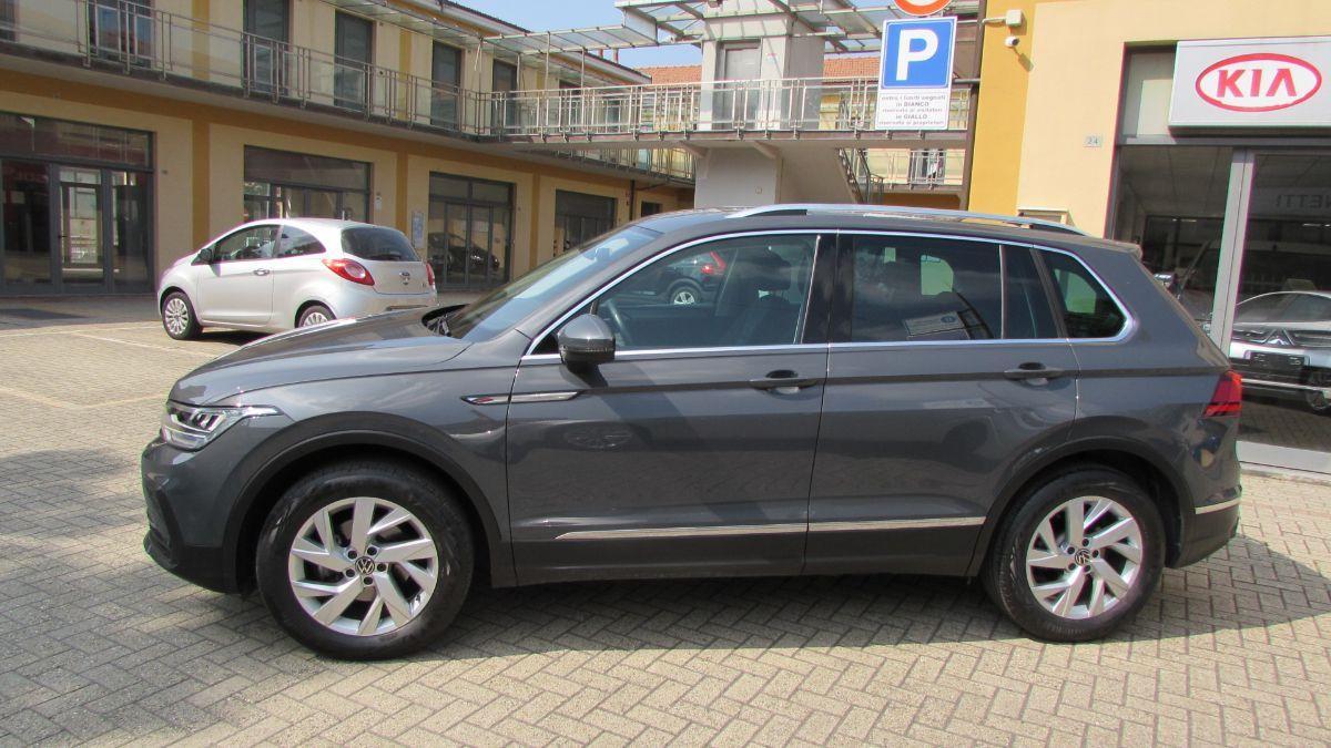 VOLKSWAGEN - Tiguan 2.0 tdi Life 4motion 150cv dsg