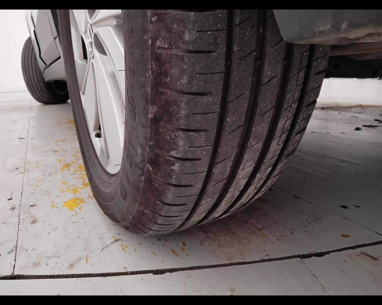 VOLKSWAGEN T-Cross 2024 - T-Cross 1.0 tsi Life 115cv dsg