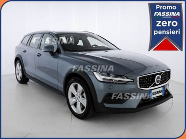 Volvo V60 Cross Country B4 (d) AWD automatico Core