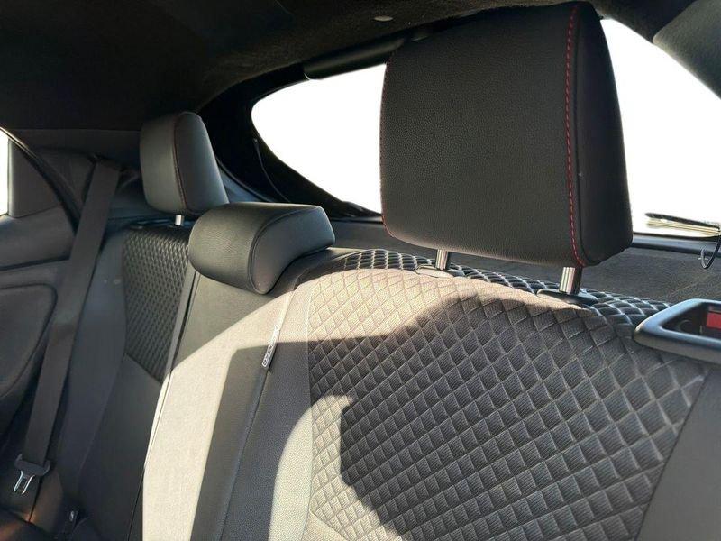 Toyota Yaris Yaris 1.5h PREMIERE