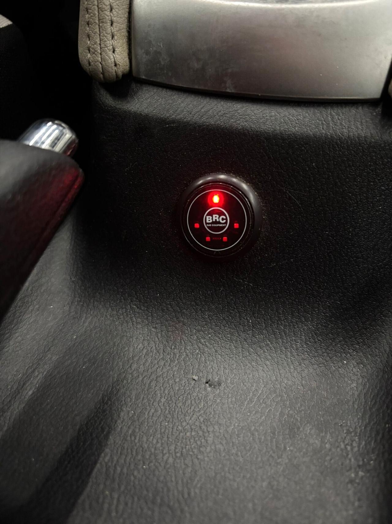 Nissan Micra 0.9 IG-T 90 GPL 5 porte N-conncect