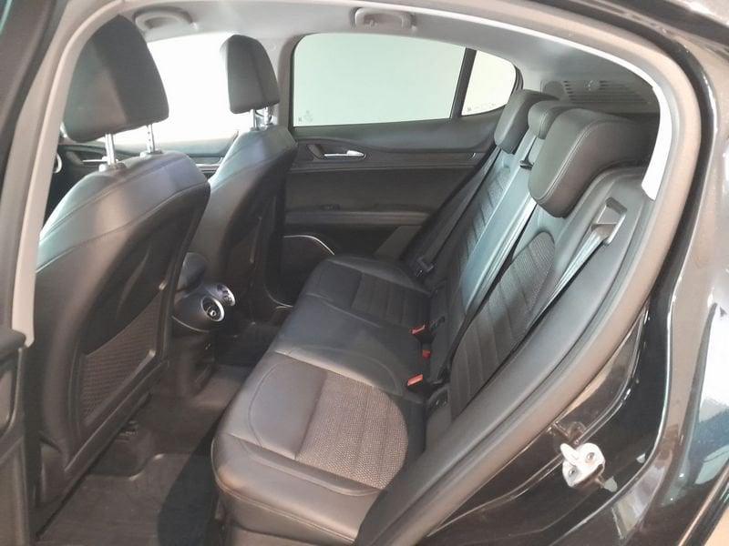 Alfa Romeo Stelvio 2.2 t B-Tech Q4 210cv auto