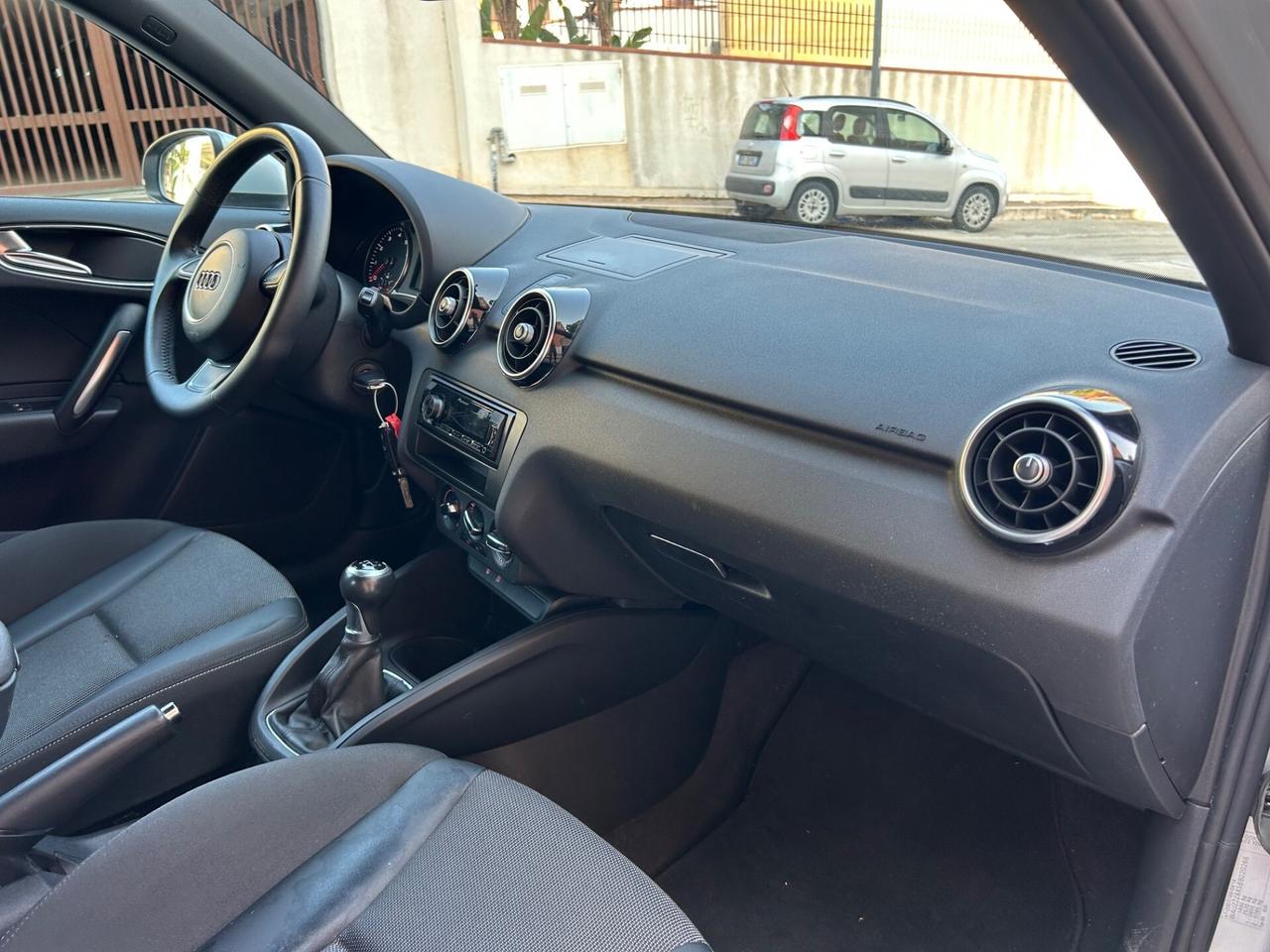 Audi A1 1.2 TFSI Ambition solo 71000 km !!!!