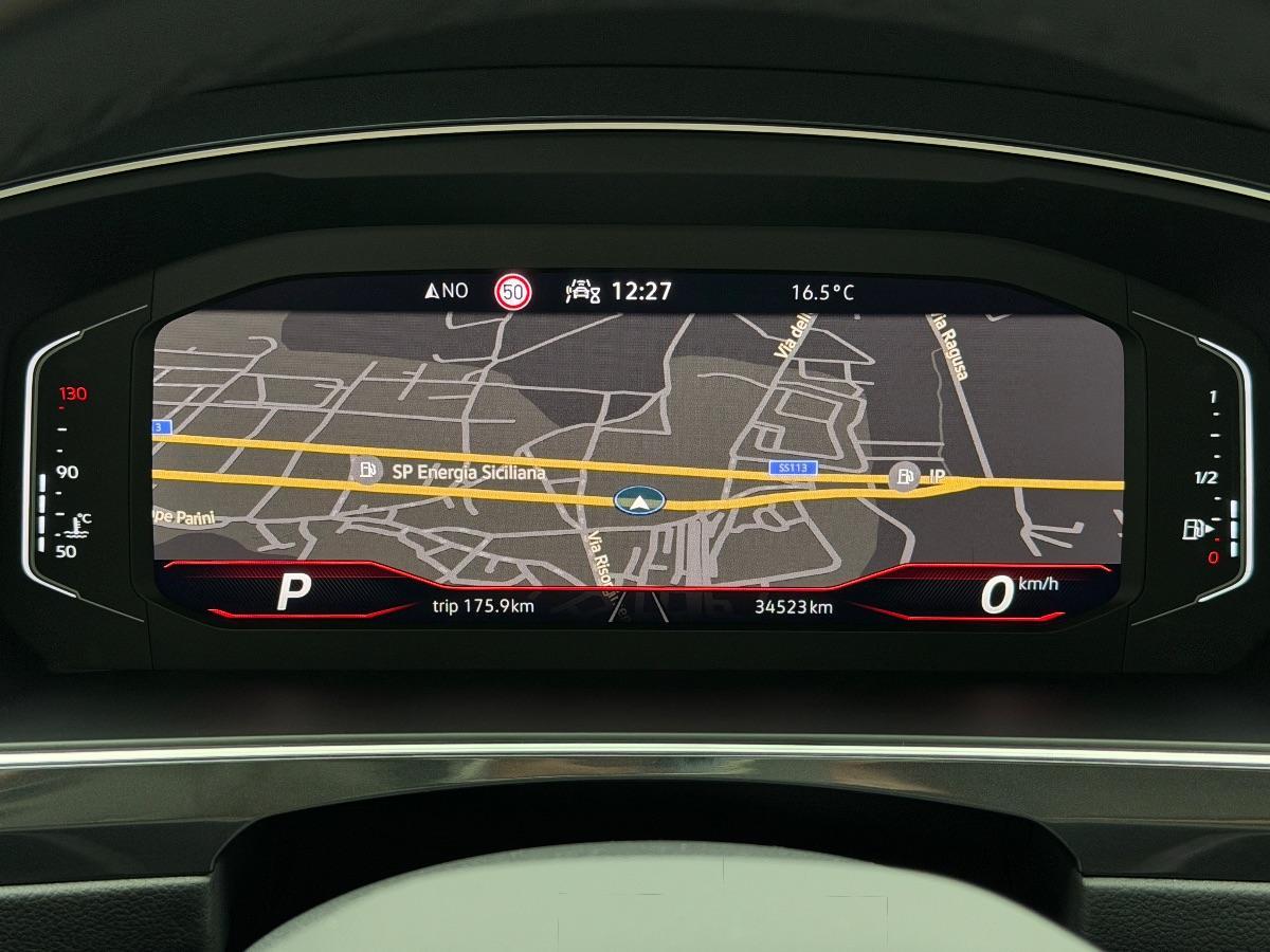 Volkswagen Tiguan R-Line 2.0 TDI 150CV