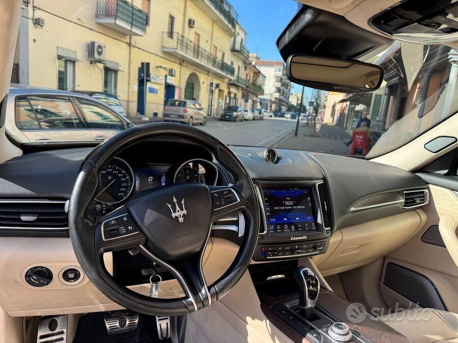 Maserati levante 3.0d 275 gransport certificata