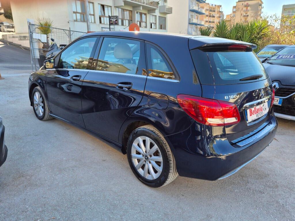 Mercedes B 180 d Executive UNICO PROPRIETARIO
