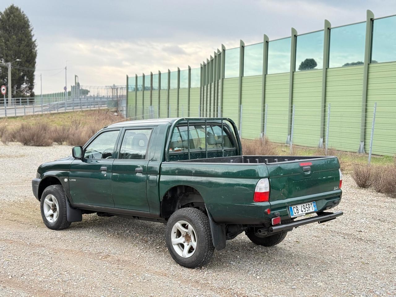 Mitsubishi L200 2.5 TDI 4WD Double Cab Pick-up GL