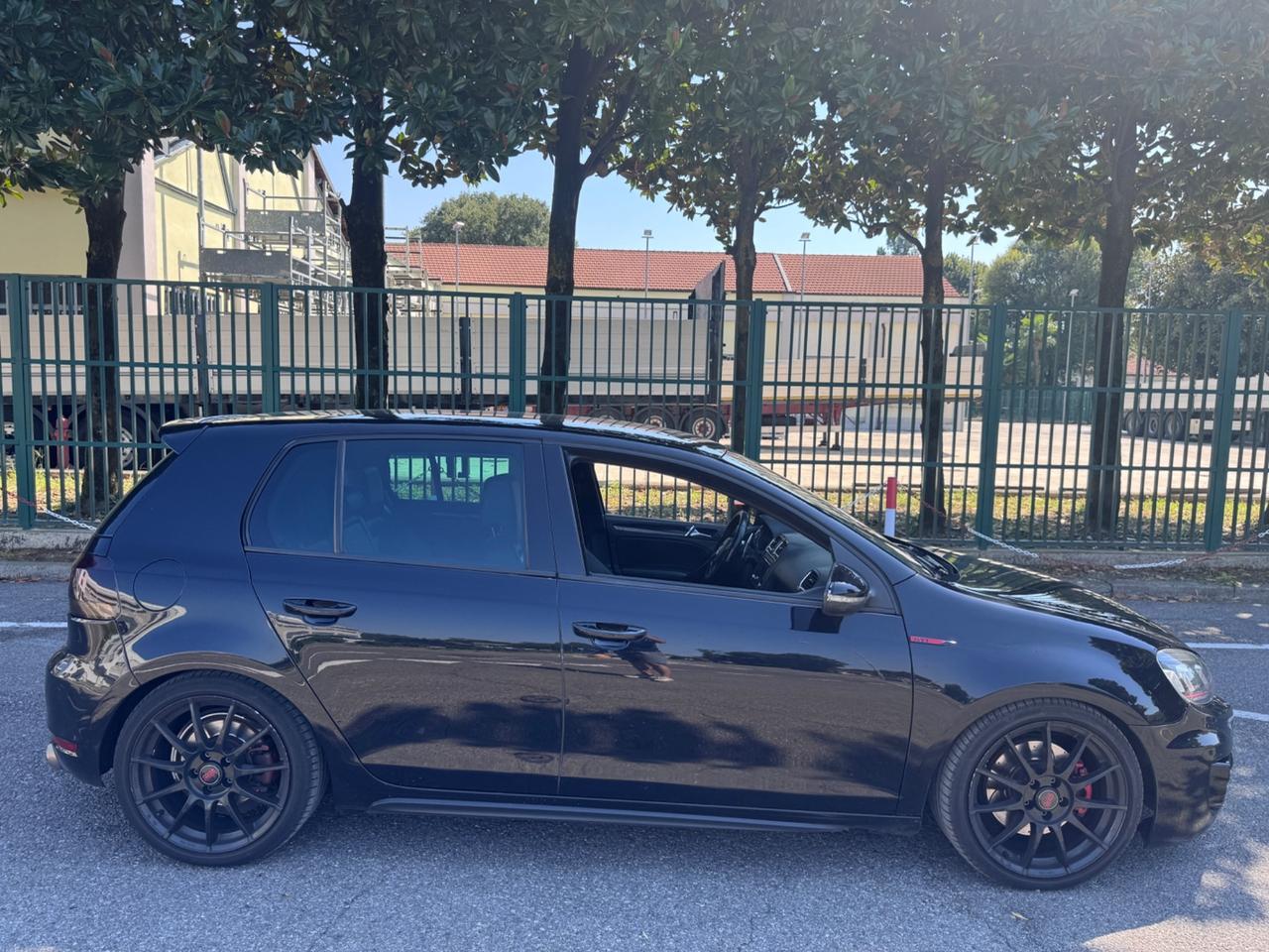 Volkswagen Golf GTI 2.0 TSI DSG 5p. 350cv