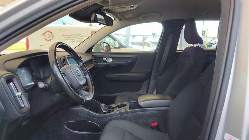 Volvo XC40 D4 AWD Geartronic Business Plus