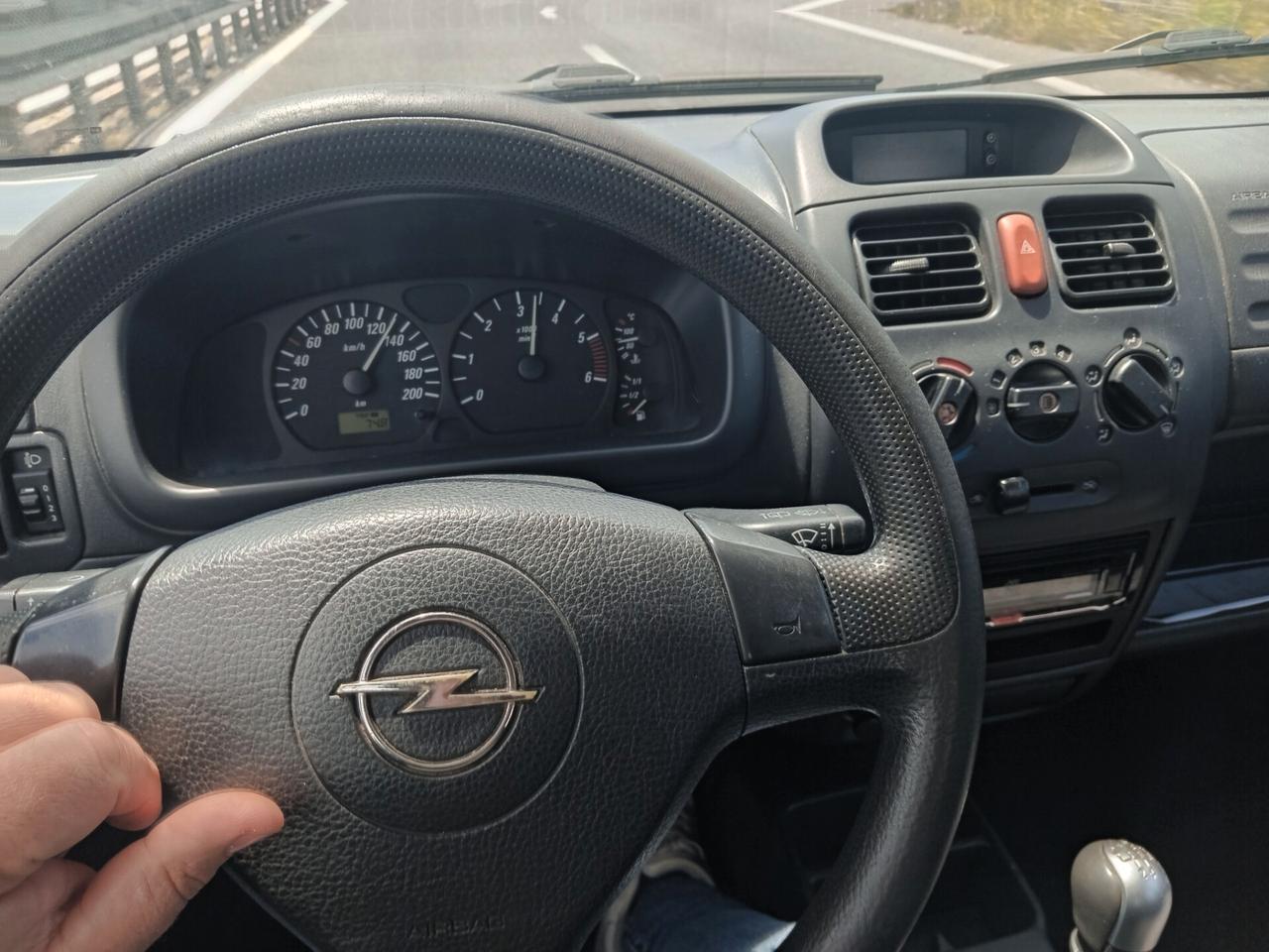 OPEL AGILA 1.3 DISEL C.V 70 MOTORE FIAT PER NEO PATENTATI