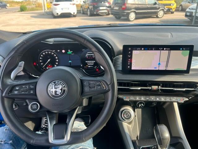Alfa Romeo Tonale 1.3 280 CV PHEV AT6 Q4 Veloce