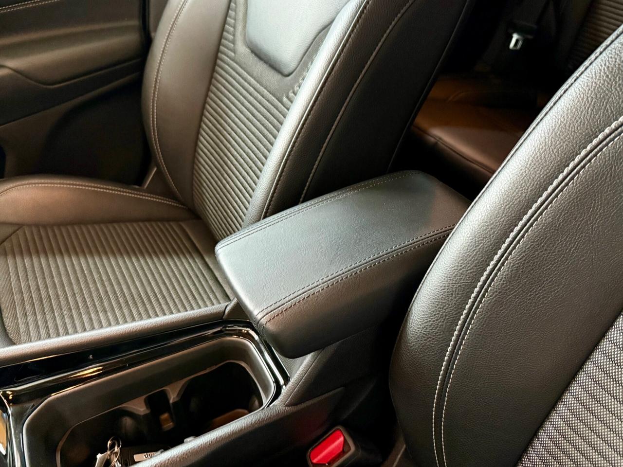 Jeep Compass 1.3 Turbo T4 2WD Night Eagle E6