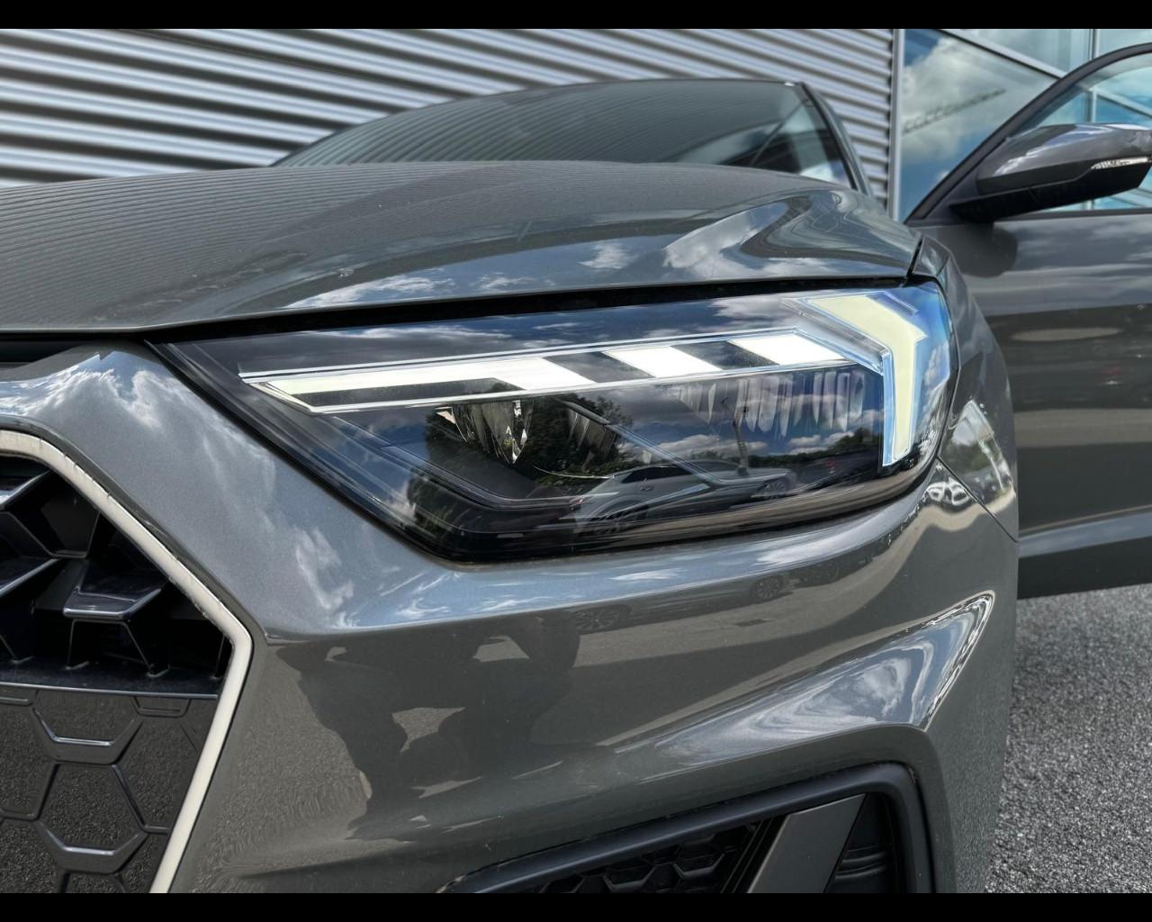 AUDI A1 SPORTBACK 30 TFSI S-LINE EDITION