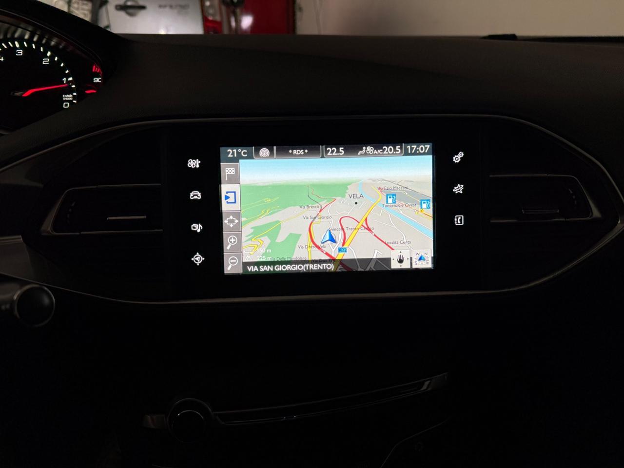 Peugeot 308 BlueHDi 150 S&S EAT6 SW Allure