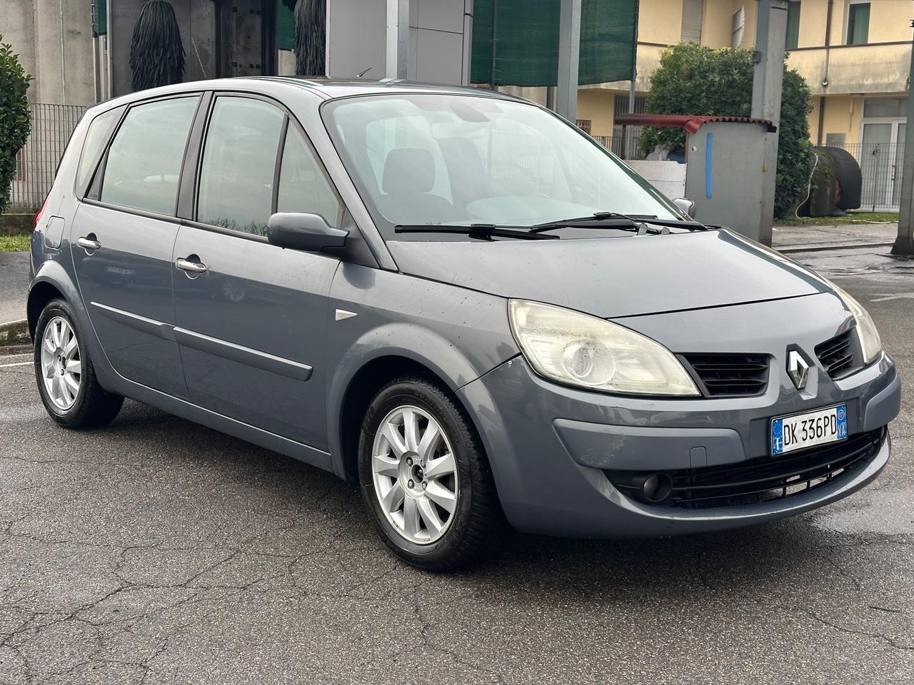 Renault Scenic Scénic 1.5 dCi/85CV Pack