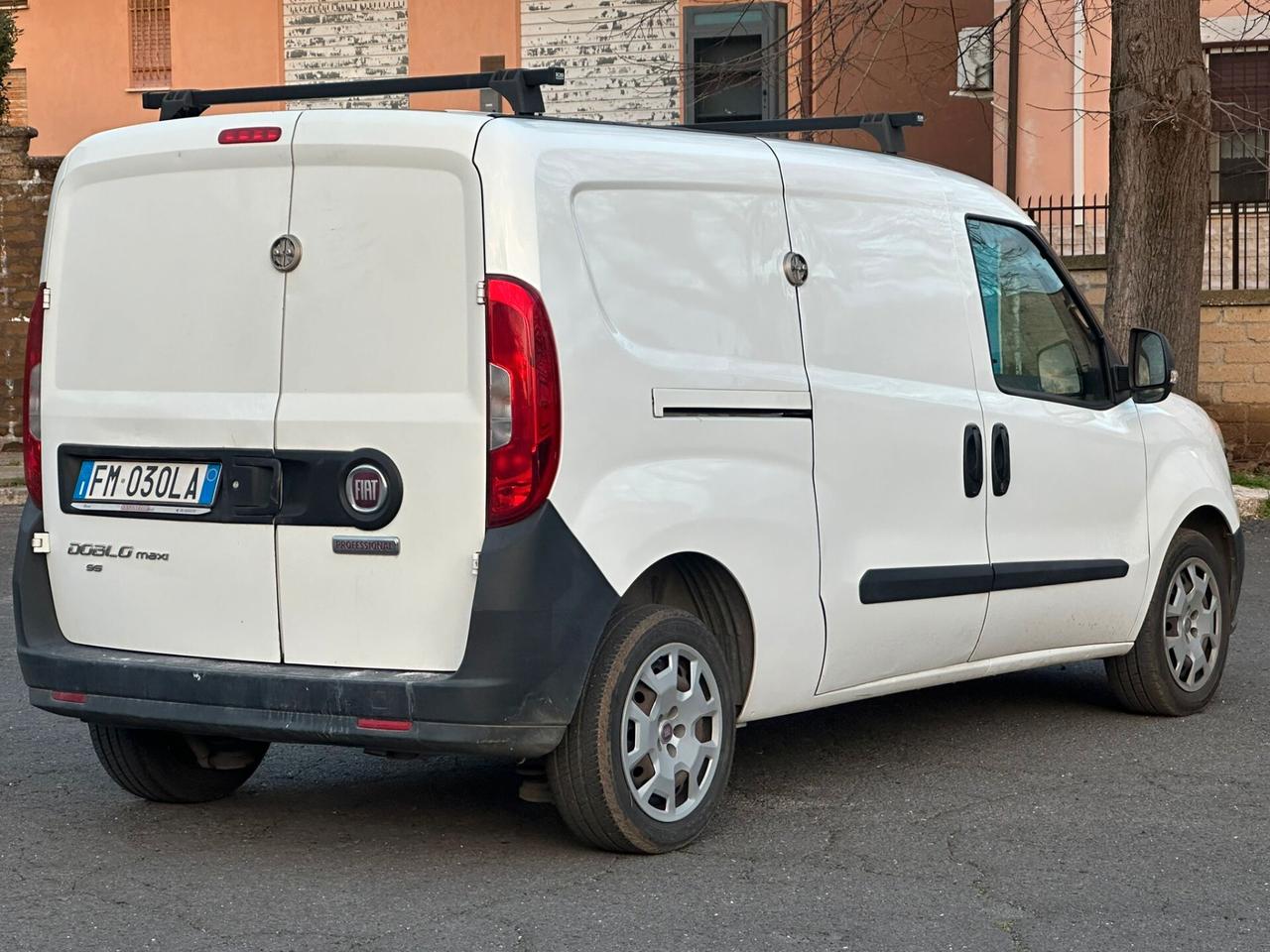 Fiat Doblo Maxi 2017 Diesel Euro6b Autocarro