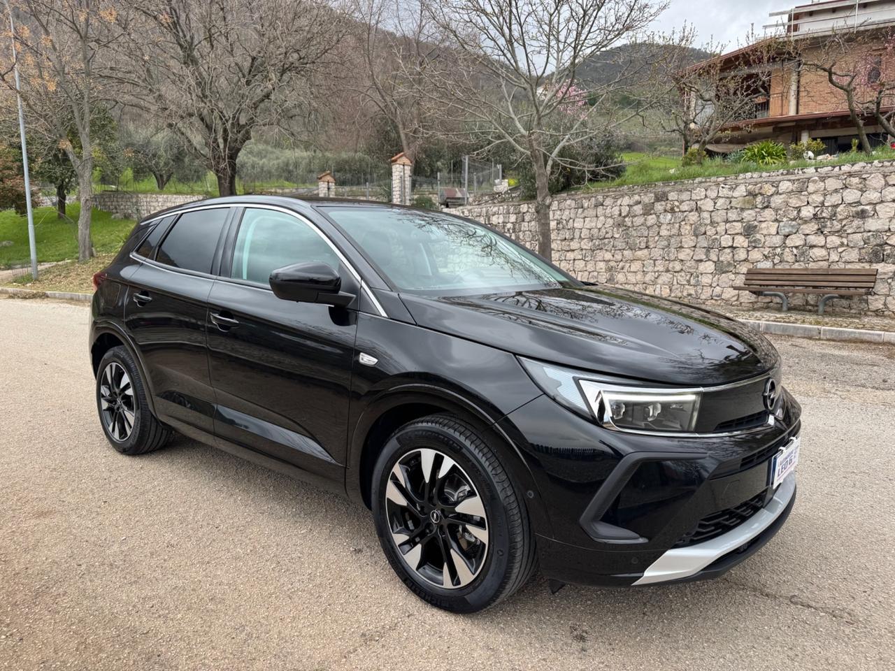 Opel Grandland 1.5 diesel Ecotec aut. Business Elegance