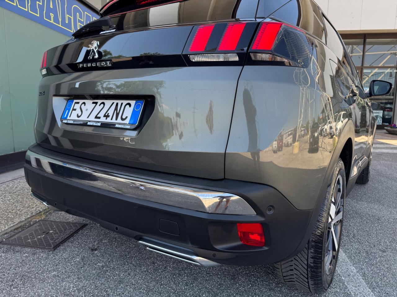 Peugeot 3008 BlueHDi 130 S&S EAT8 Allure