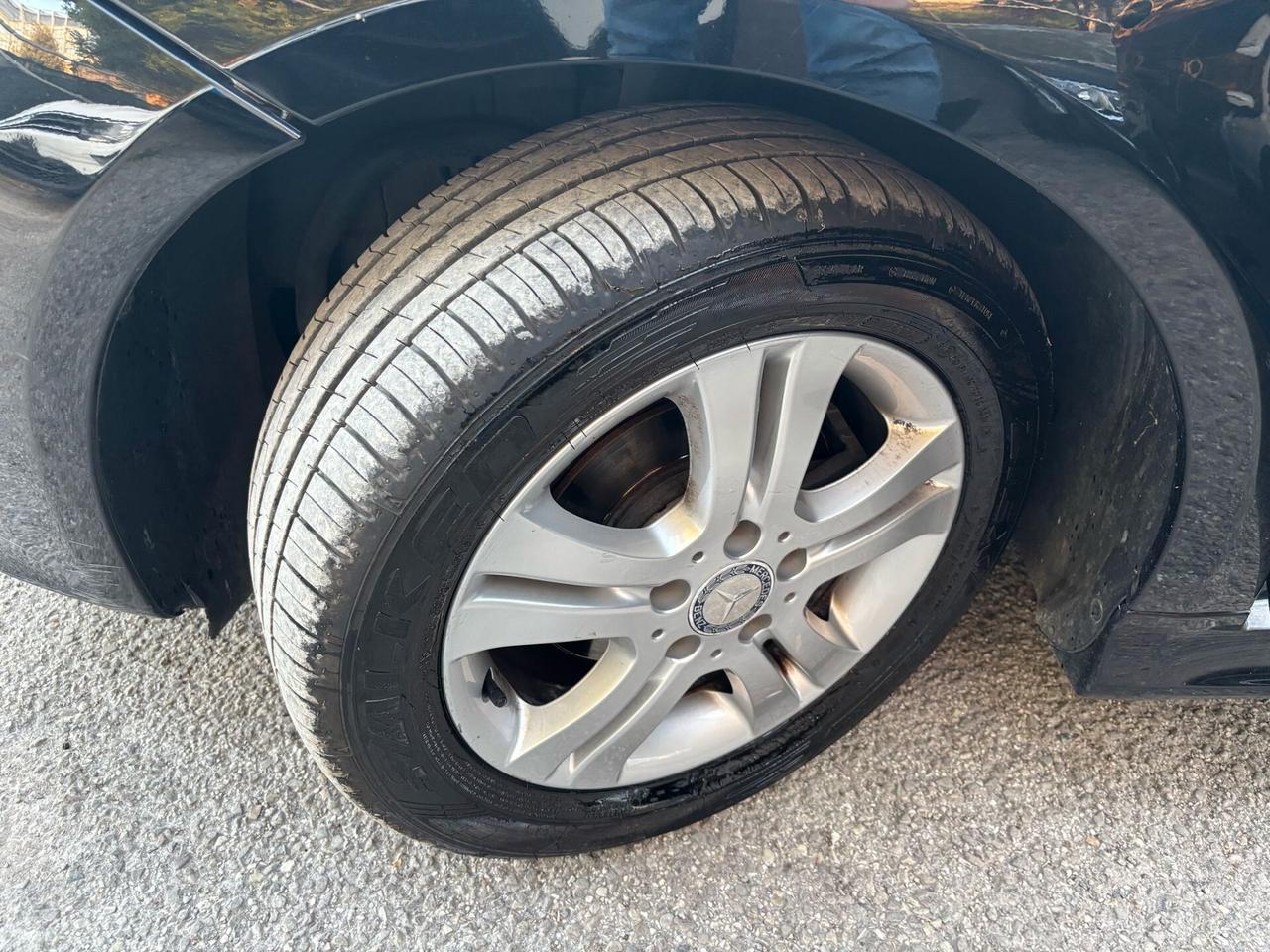 Mercedes-benz B 180 BlueEFFICIENCY OK Neopatentati