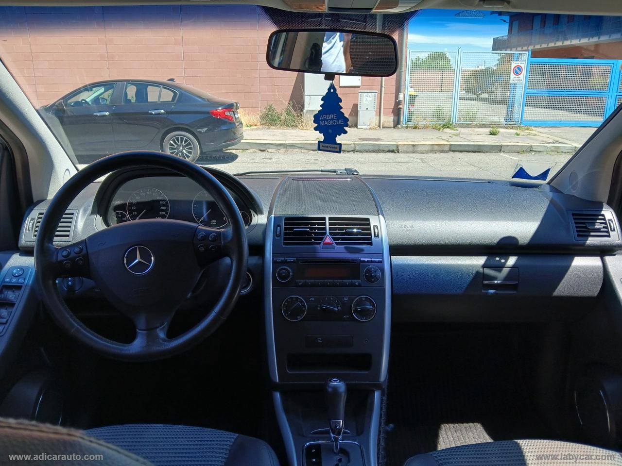 MERCEDES-BENZ A 200 CDI AUTOMATIC