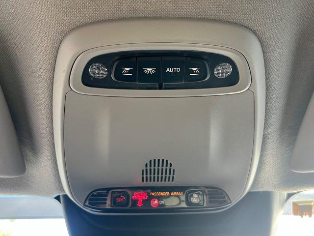 VOLVO XC40 T2 Geartronic Momentum Core