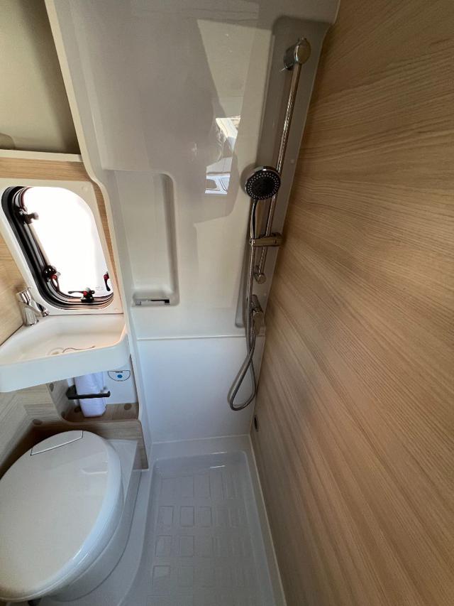 CHAUSSON V594 FIRST LINE