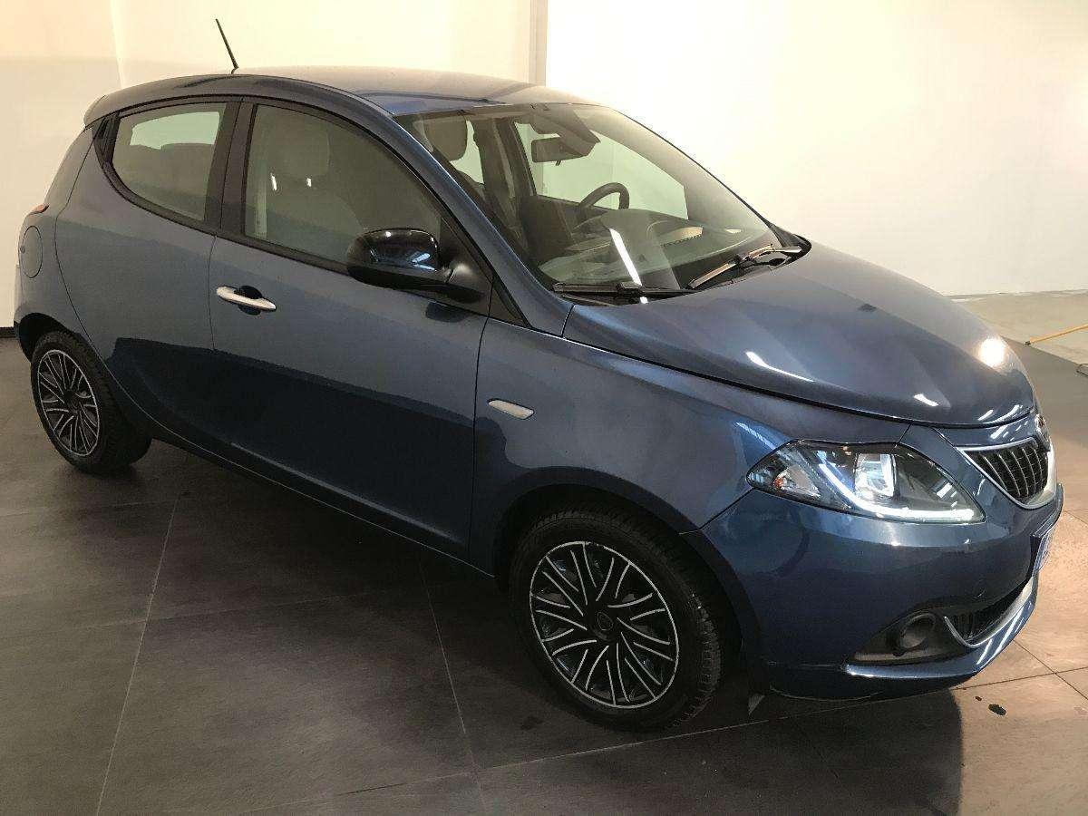Lancia Ypsilon 1.0 FireFly 5p.S&S Hybryd Gold