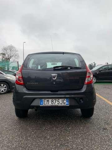 Dacia Sandero 1.2 16v Embleme (blackline) Gpl