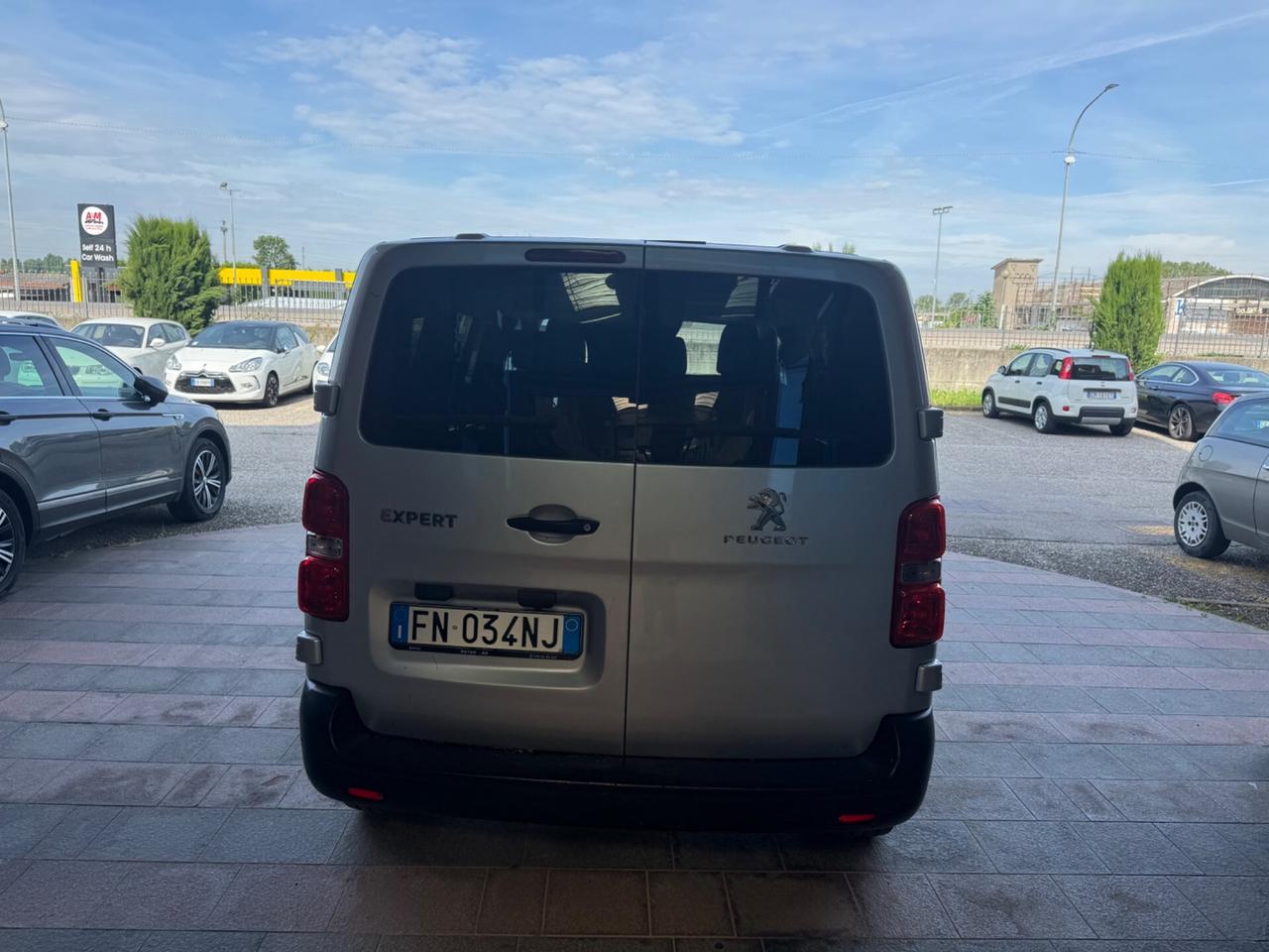 Peugeot Expert BlueHDi 150 S&S PC-TN Combi Compact
