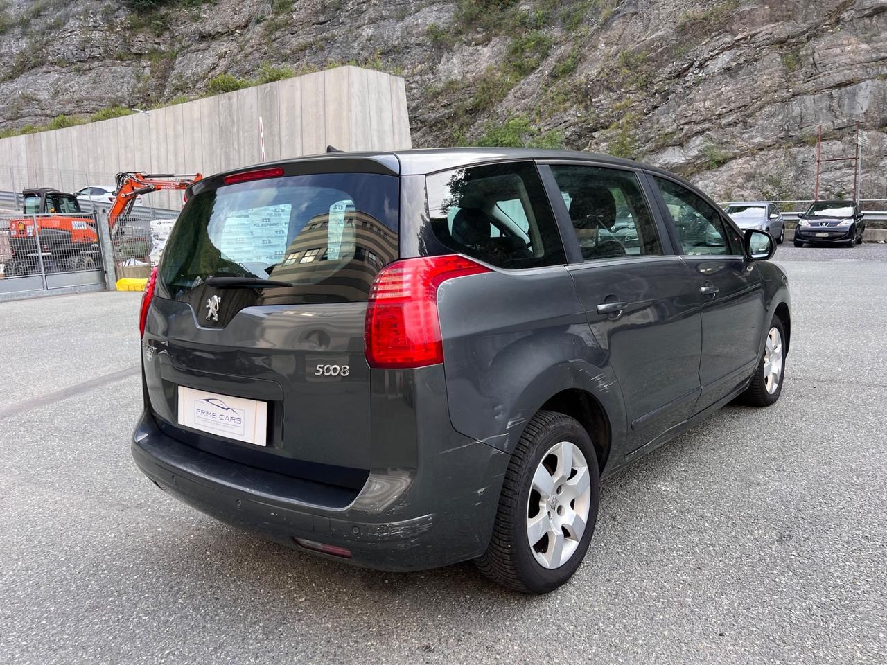 Peugeot 5008 1.6 HDi 112CV 7 posti