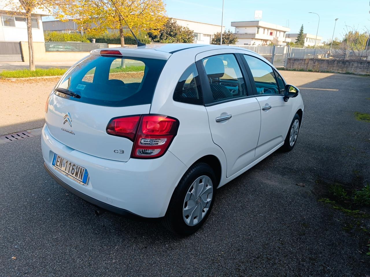 Citroen C3 1.2 del 2013 SOLAMENTE 77.000 KM