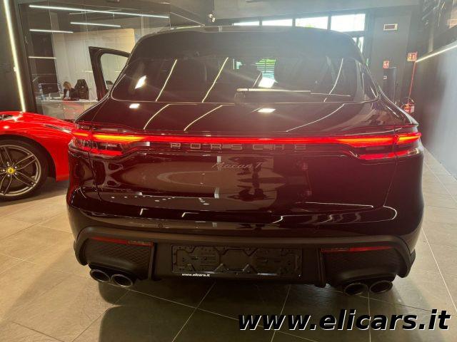 PORSCHE Macan 2.0 T